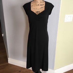 Cynthia Steffe vintage black shift dress. Size 6.